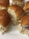 Crockpot Chicken Bacon Ranch sliders