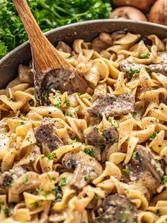 Mennyei Stroganoff recept fotója