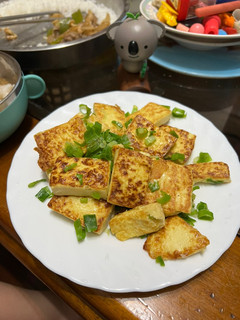 煎雞蛋豆腐 的食譜成品照片