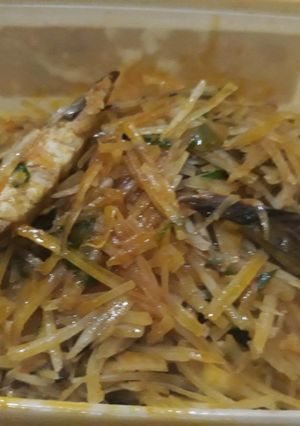 A picture of Abacha and ugba.