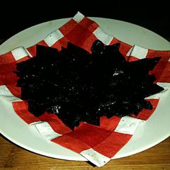 Tex's Treacle (Bonfire Night) Toffee 🔥🍬🇬🇧 A picture of Tex's Treacle (Bonfire Night) Toffee 🔥🍬🇬🇧.