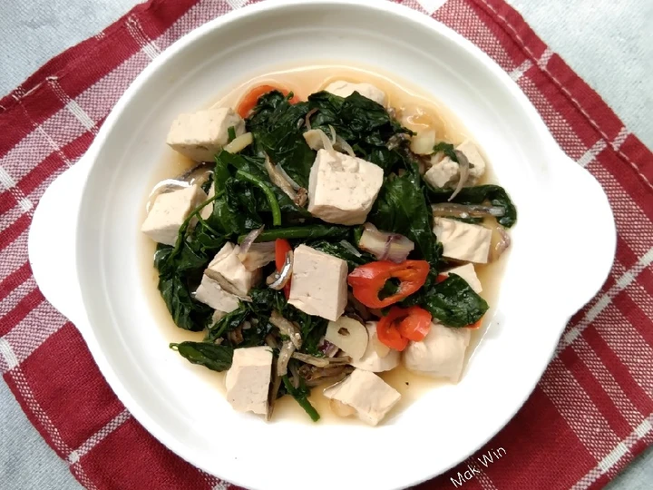 Cara Simple Menyiapkan Resep  Tumis tahu daun cangkok manis yang Bisa Manjain Lidah, Enak