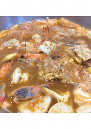 รูปของ หม้อไฟแกงส้มกุ้งไข่เจียววุ้นเส้น