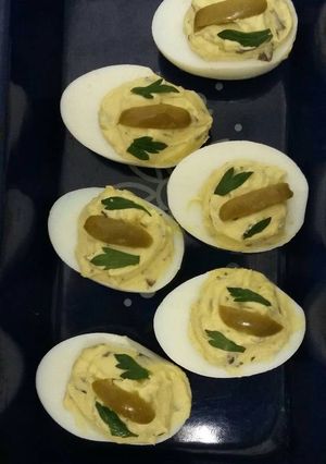 Una foto de Huevos rellenos