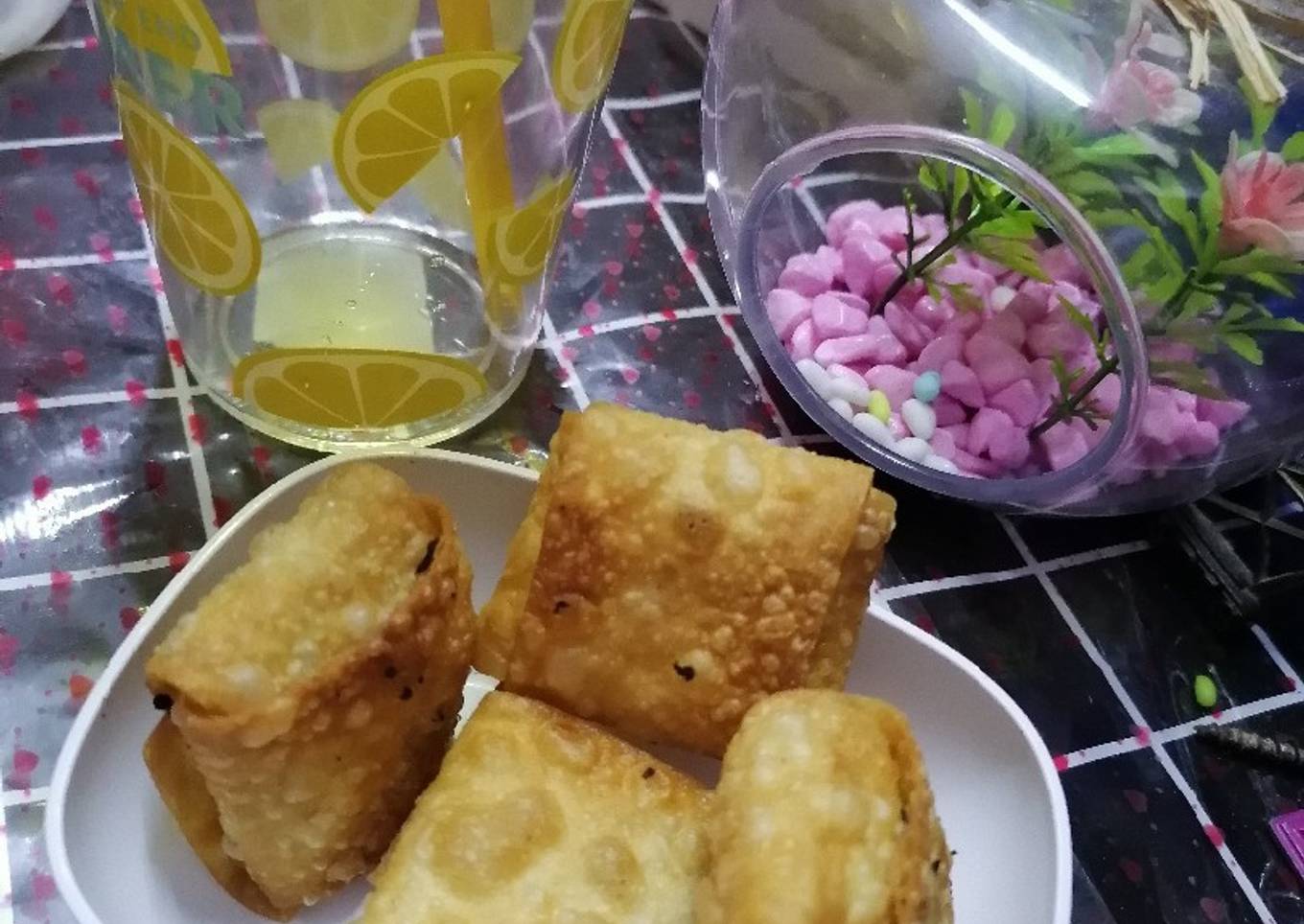 Mini Sausage Pocket Samosa