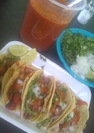 Una foto de Tacos surtidos 🇲🇽 🌮