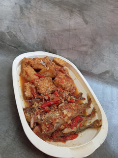 Foto resep Sambal balado ikan kembung, tahu, tempe