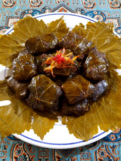 عکسی از دستور 🍀دلمهی برگ مو🍀