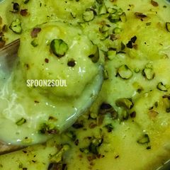 A picture of Rice Rasmalai.