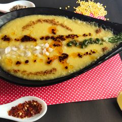 A picture of Daal muradabadi.