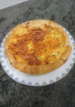 Una foto de Pisto y quiché de calabacín