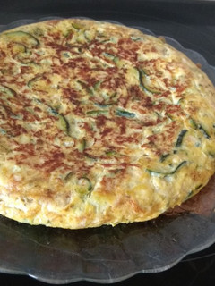 Una foto de Torti-pizza de calabacín