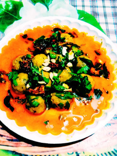 રસિયા મુઠીયા (Rasiya Muthiya Recipe In Gujarati) રેસીપી મુખ્ય ફોટો