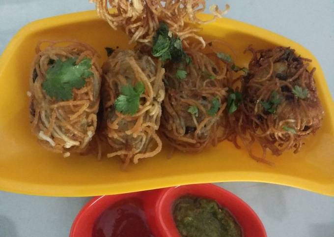 Crispy crunchy Noodles cutlet