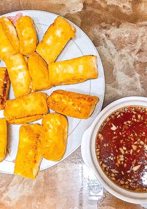 Hình của món Đậu hủ chiên chấm nước mắm chua ngọt.