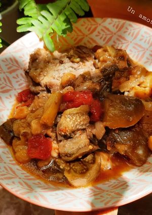 Une photo de Tajine d'agneau aux aubergines 🍆