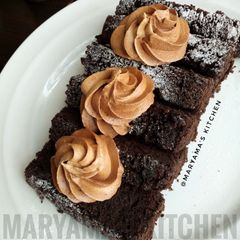 A picture of Chocolate loaf cake.