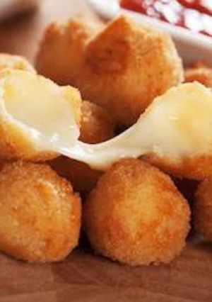 A picture of Cheesy Cheese balls.