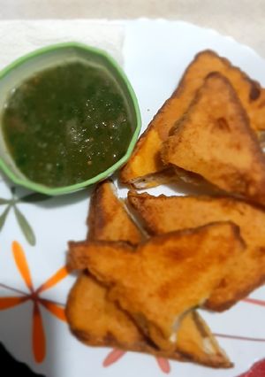 प्लेन ब्रेड पकोड़े (plain bread pakode recipe in hindi) रेसिपी मुख्य फोटो