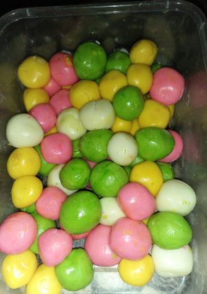Foto resep Bola susu warna warni