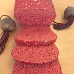 A picture of Beetroot loaf.
