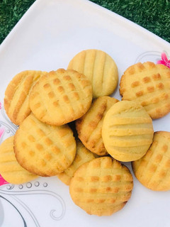 A picture of Milk cookies.