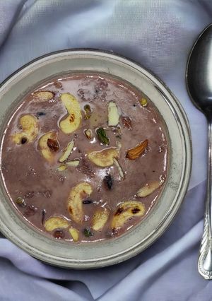 A picture of Black rice payasam(kheer).