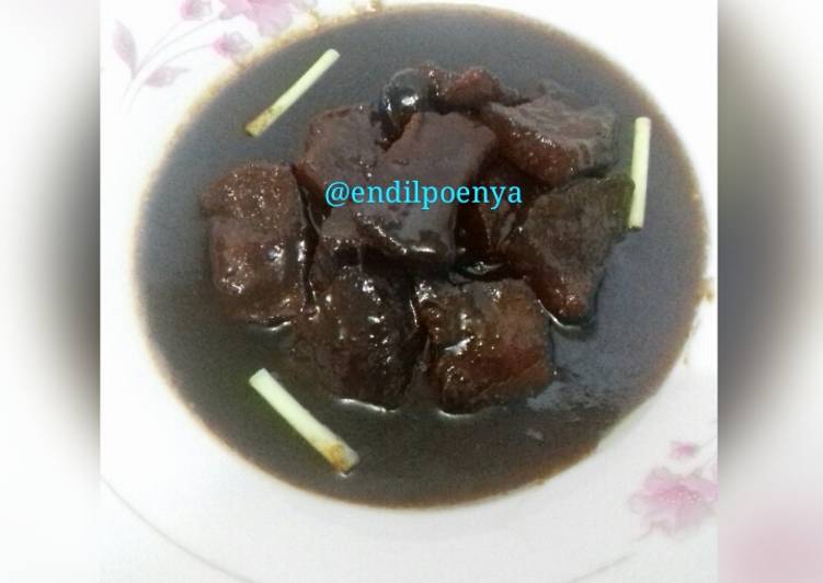 Steak Lidah Sapi (Semur Kampung)