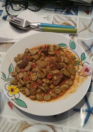 Foto principal de Habas estilo mi papi Francisco