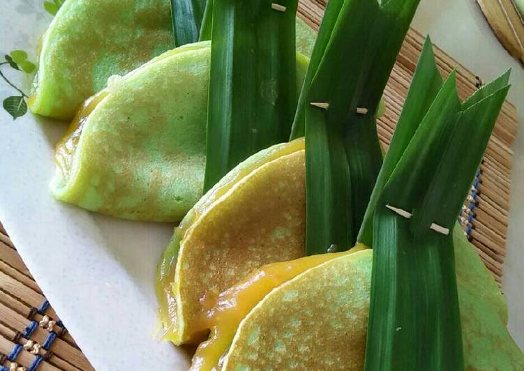 Resep Pancake pandan oleh yunda yun Cookpad