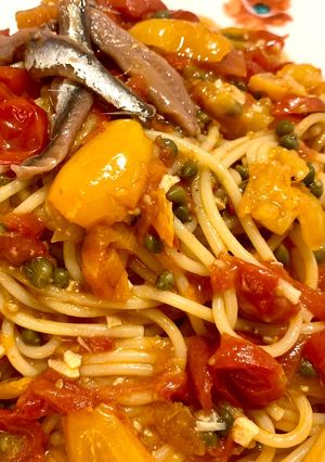 Foto di Spaghetti Super, con Pomodorini Gialli e Rossi