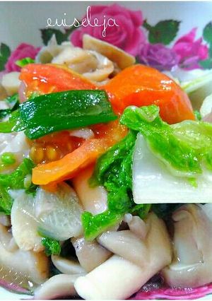 Foto resep Tumis jamur merang + sawi putih