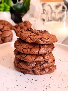 Une photo de Outrageous Chocolate Cookies 🍪