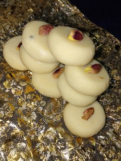 A picture of Milk Powder Peda.