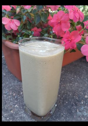 Una foto de Batido multifruta