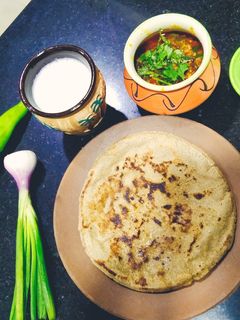 રીંગણા નો ઓળો(Ringan no oro recipe in Gujarati) રેસીપી મુખ્ય ફોટો