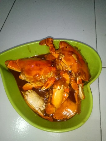 Cara Mudah Membuat Resep Kepiting saos asam manis lada hitam yang Enak Banget Anti Ribet, Menggugah Selera