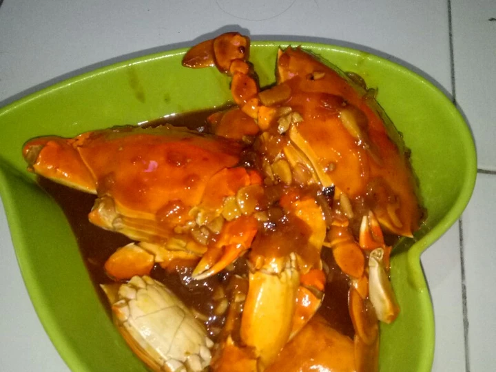 Cara Mudah Membuat Resep Kepiting saos asam manis lada hitam yang Enak Banget Anti Ribet, Menggugah Selera