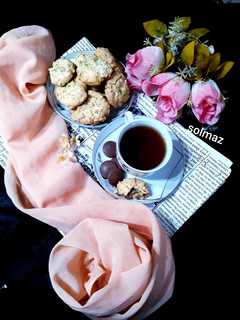 عکسی از دستور شیرینی پفکی گردویی solmaz