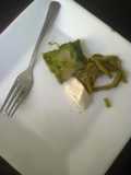 Entomatilladas de milpa o tacos verdes de milpa con nopales y queso