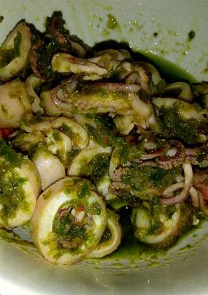 Foto resep Cumi basah sambal cabe hijao