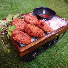 A picture of Beetroot cutlet.
