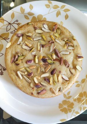 A picture of Roasted Badam Pista Malai Cake.