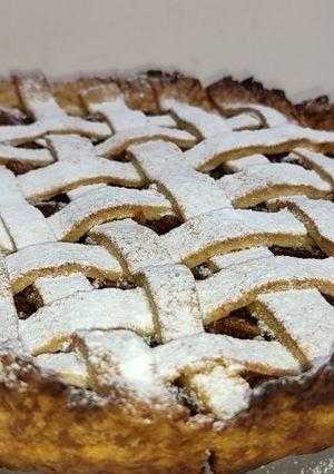Une photo de 🍎 TARTE AUX POMMES GRILLAGÉE 🍎