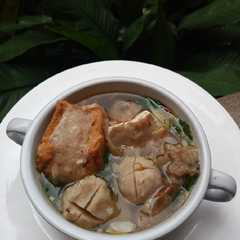 A picture of Tahu Baso 2.