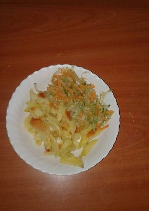 A picture of Home made fries.