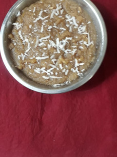 सूजी का हलवा (sooji ka halwa recipe in Hindi) रेसिपी मुख्य फोटो