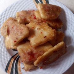 A picture of Yam fry in flour paste.