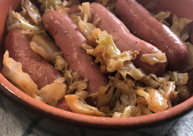 Verza soffocata 
e würstel