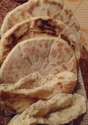 صورة لوصفة خبز عربي بدون فرن